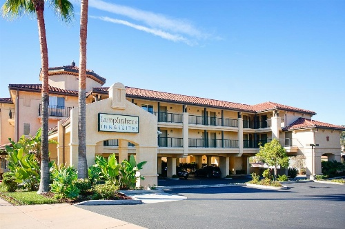 Lamplighter Inn & Suites image 2